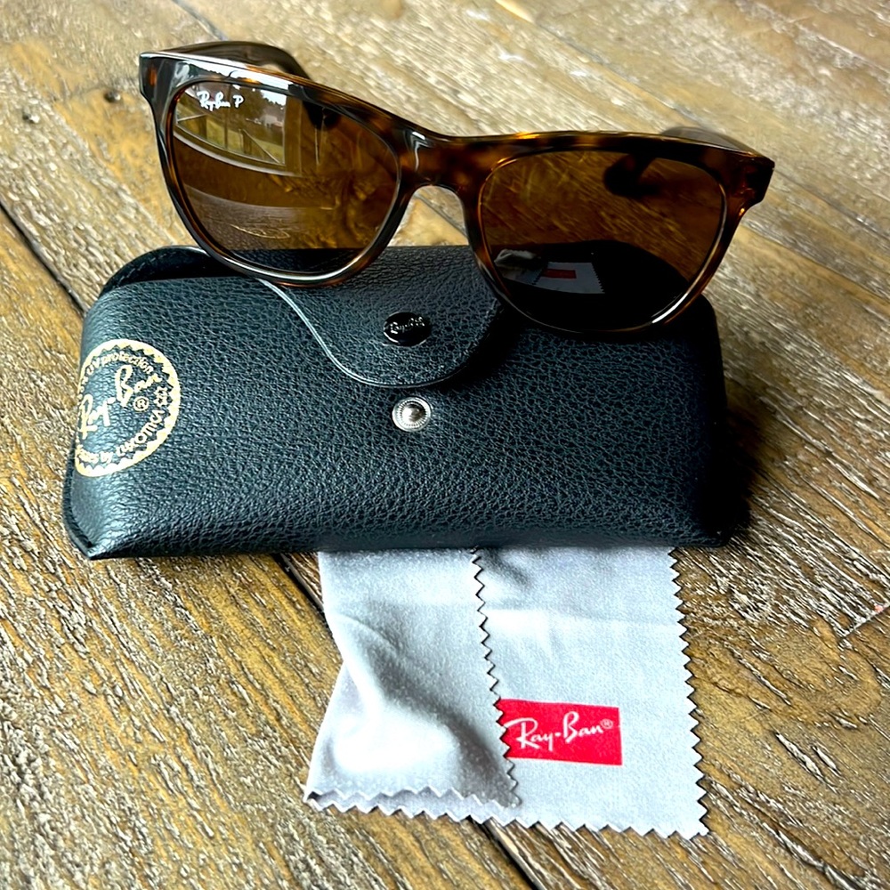 Ray-ban sunglasses
